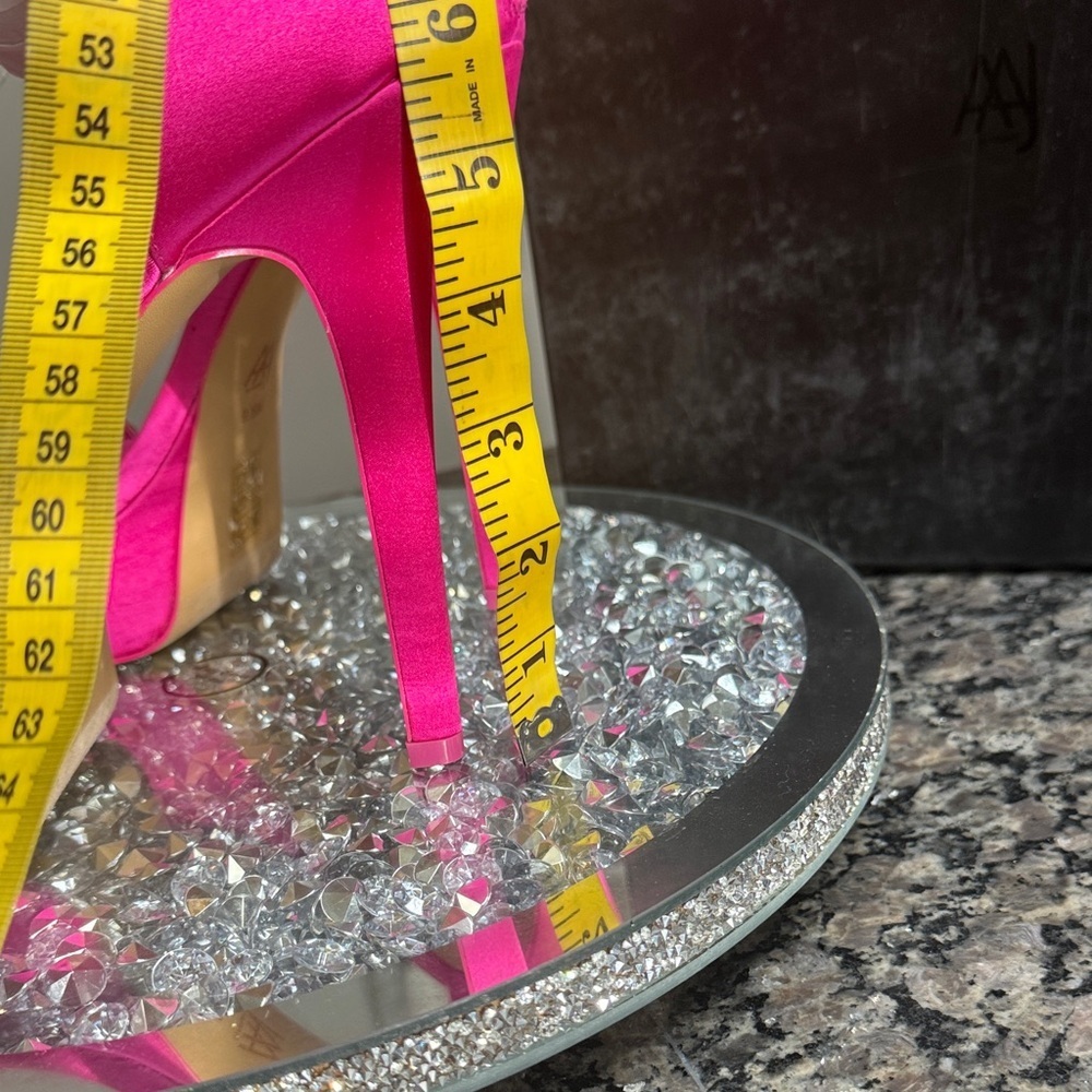 AAJ Pink Satin platform strappy Heels with Rhinestone NWT 9.5 - Picture 8 of 17